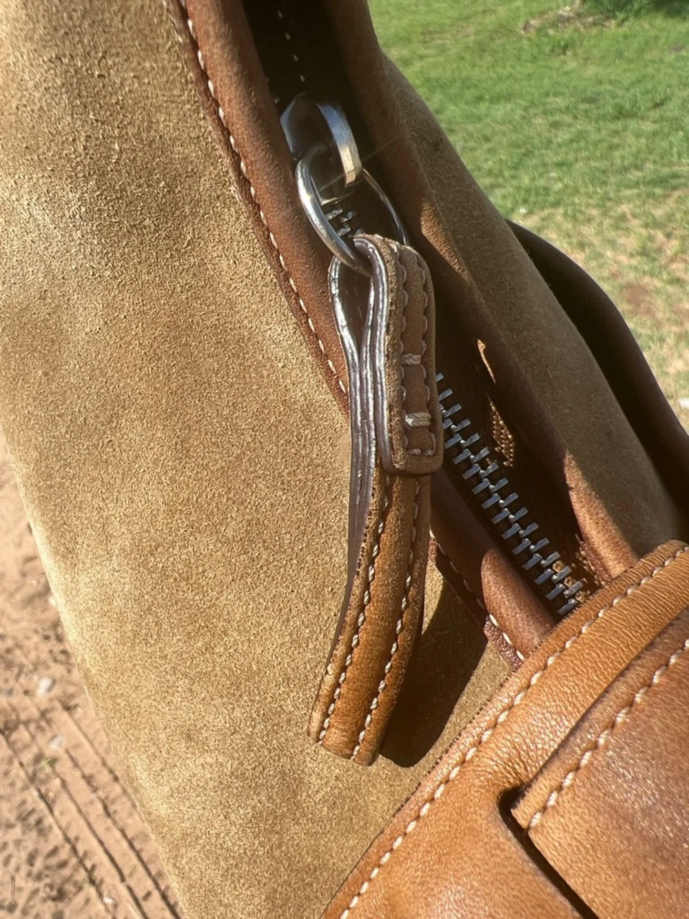 Coach  SOHO Vintage 7559 Suede Hobo Bag Tan Brown Leather Y2K Shoulder Bag GUC - Picture 12 of 16